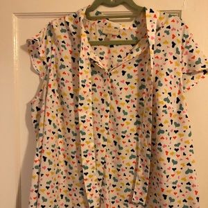 REPOSH! ModCloth tie neck cap sleeve heart blouse